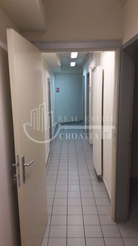 Image 6354764 - 3