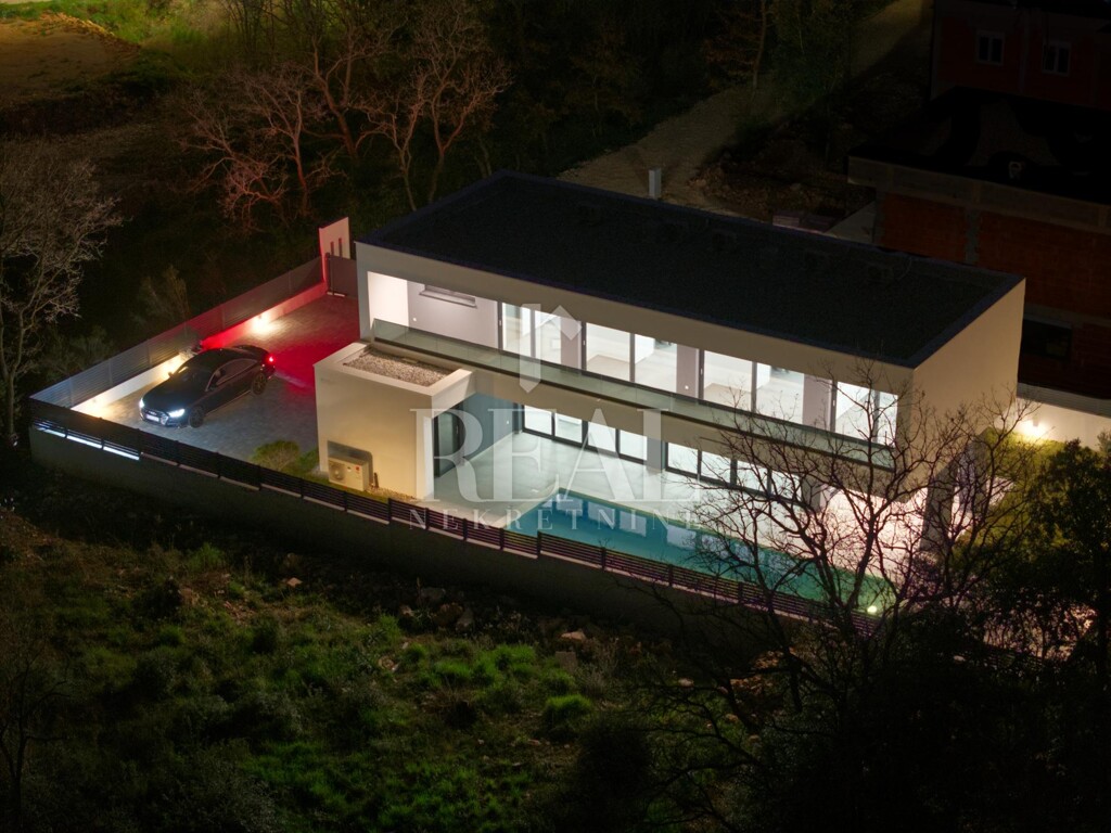 Image 6355073 - 1