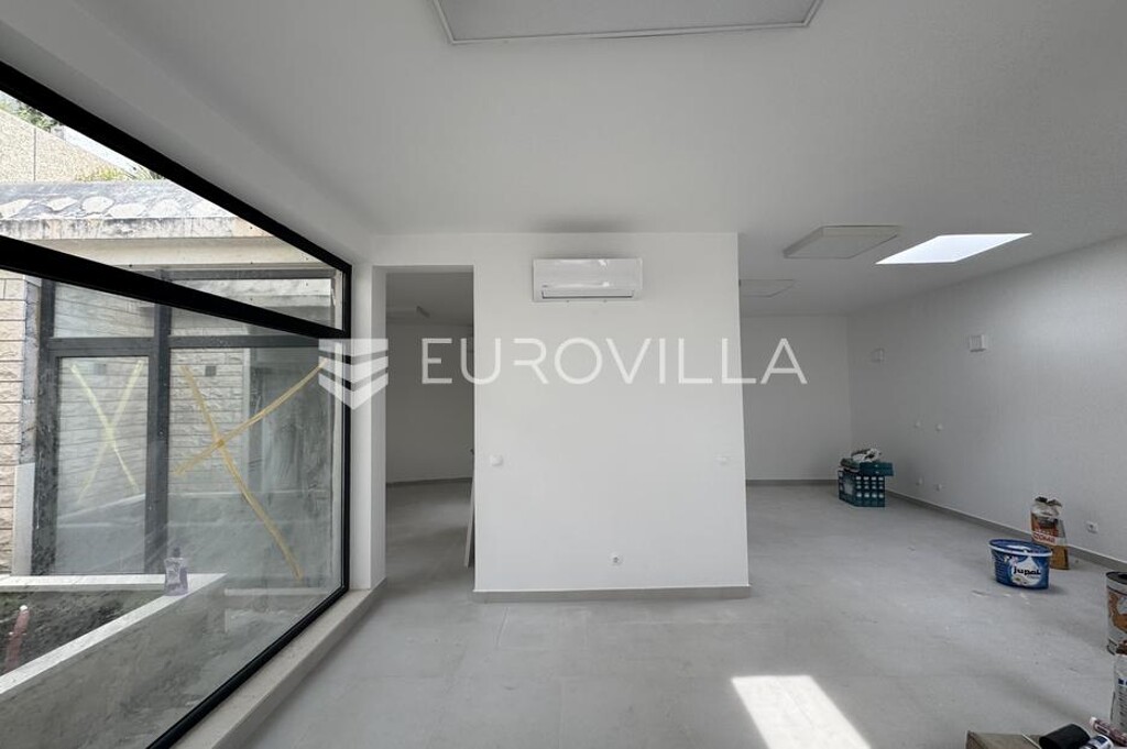 Image 6355115 - 1