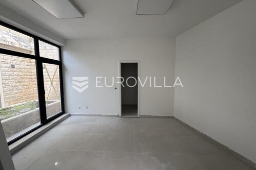 Thumbnail 6355115 - 9