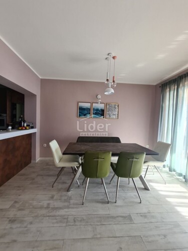 Thumbnail 6355137 - 10