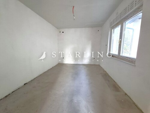 Thumbnail 6355142 - 4