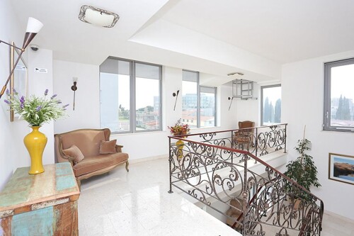 Poslovni prostor, Najam, Split, 64m2, Ured