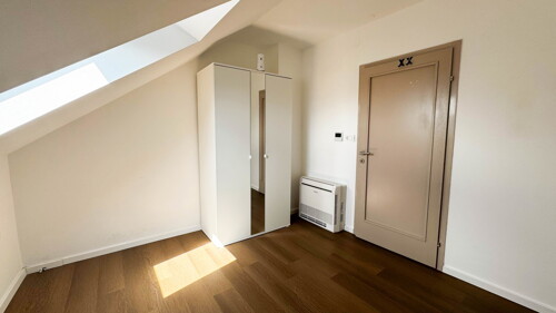 Thumbnail 6355236 - 11