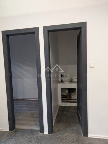 Thumbnail 6355245 - 5