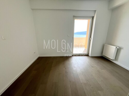 Thumbnail 6355247 - 10