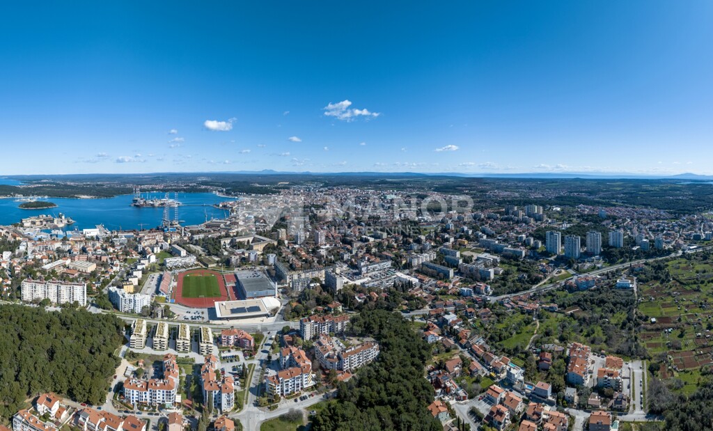 Image 6355273 - 7