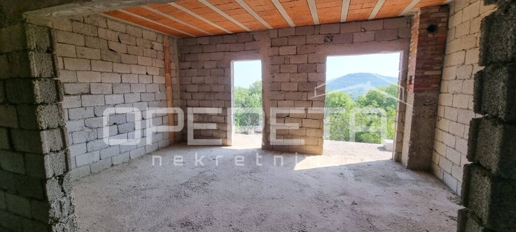 Image 6355515 - 7