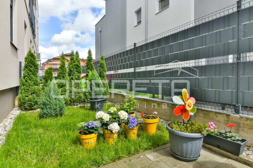 Image 6355517 - 17