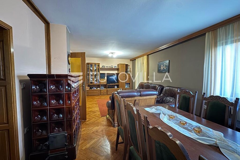 Image 6355775 - 33