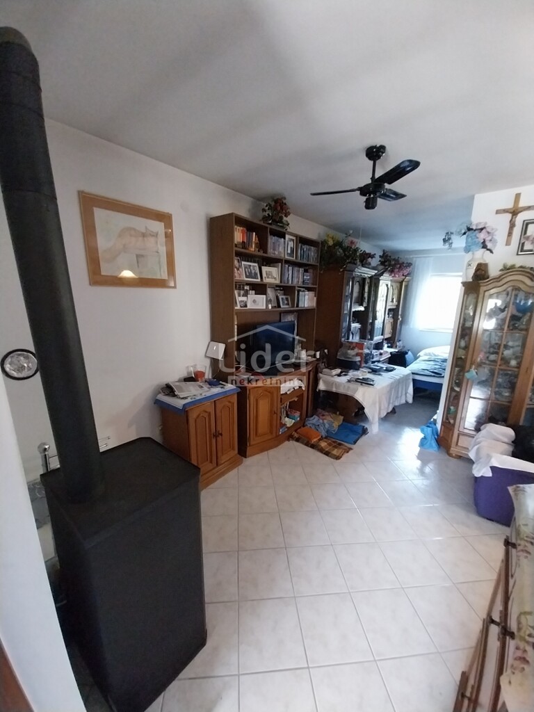 Image 6355778 - 6