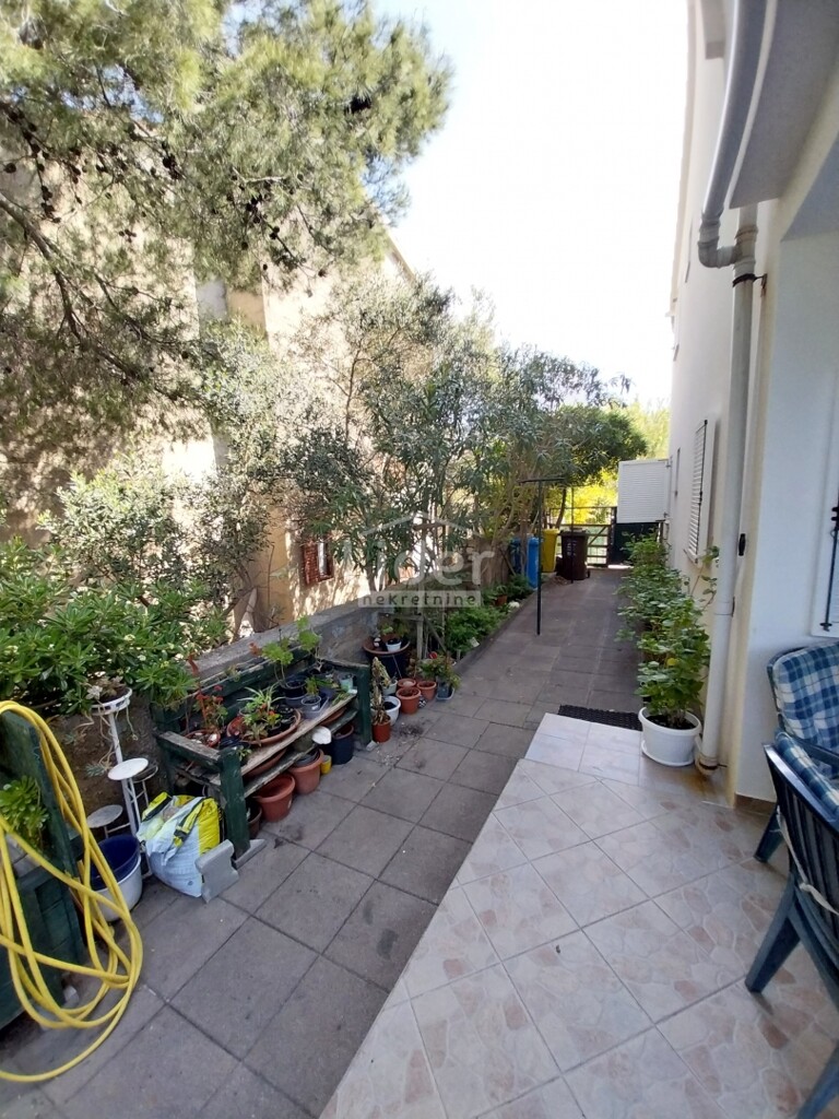 Image 6355778 - 13