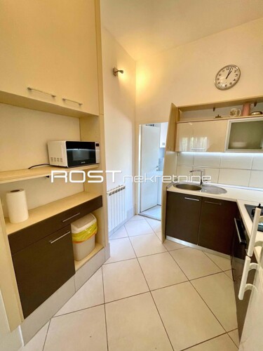 Thumbnail 6355779 - 9