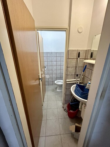 Thumbnail 6355785 - 10