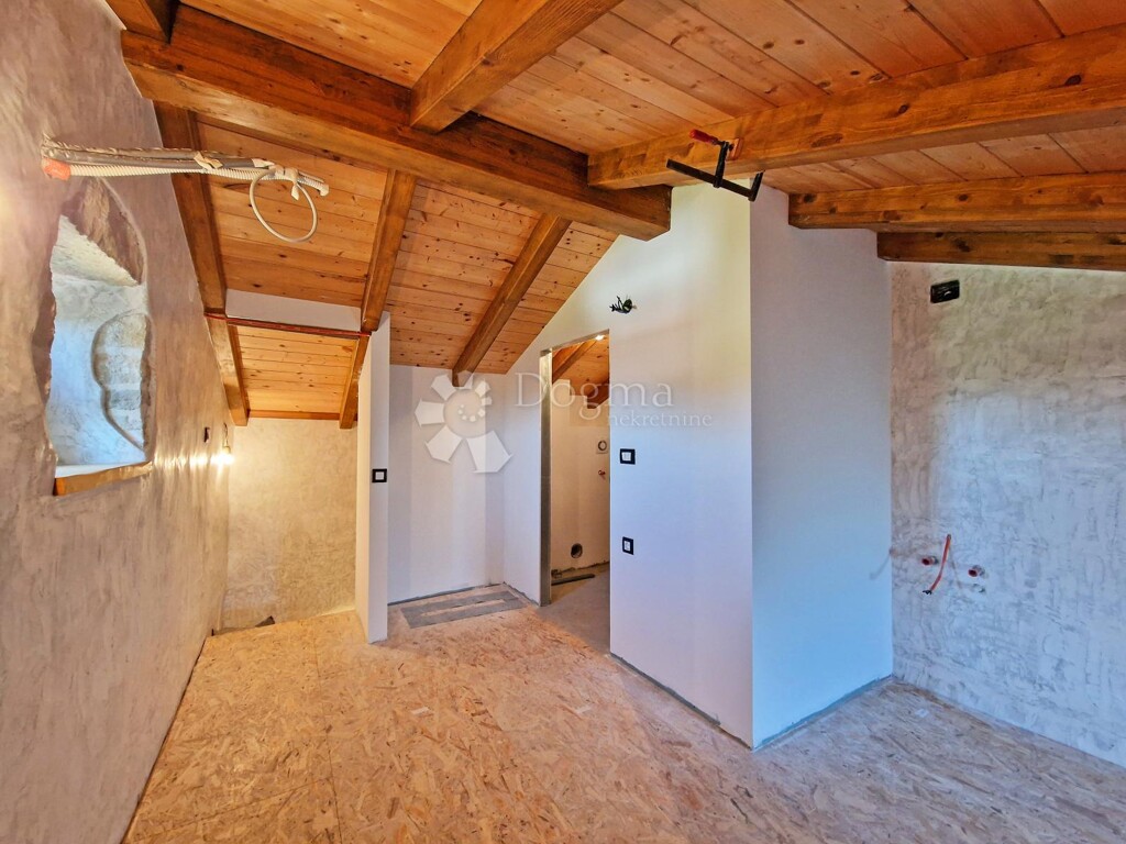 Image 6355787 - 17