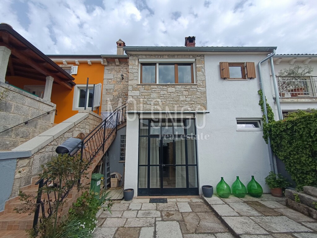 Image 6355864 - 1