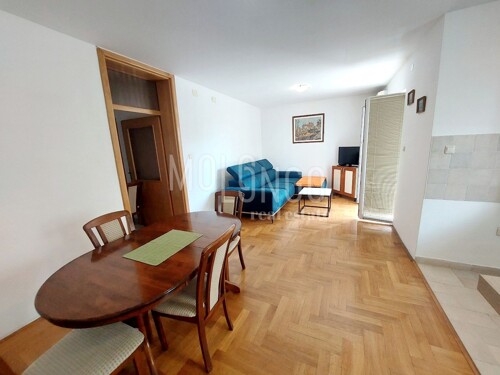 Thumbnail 6355868 - 3