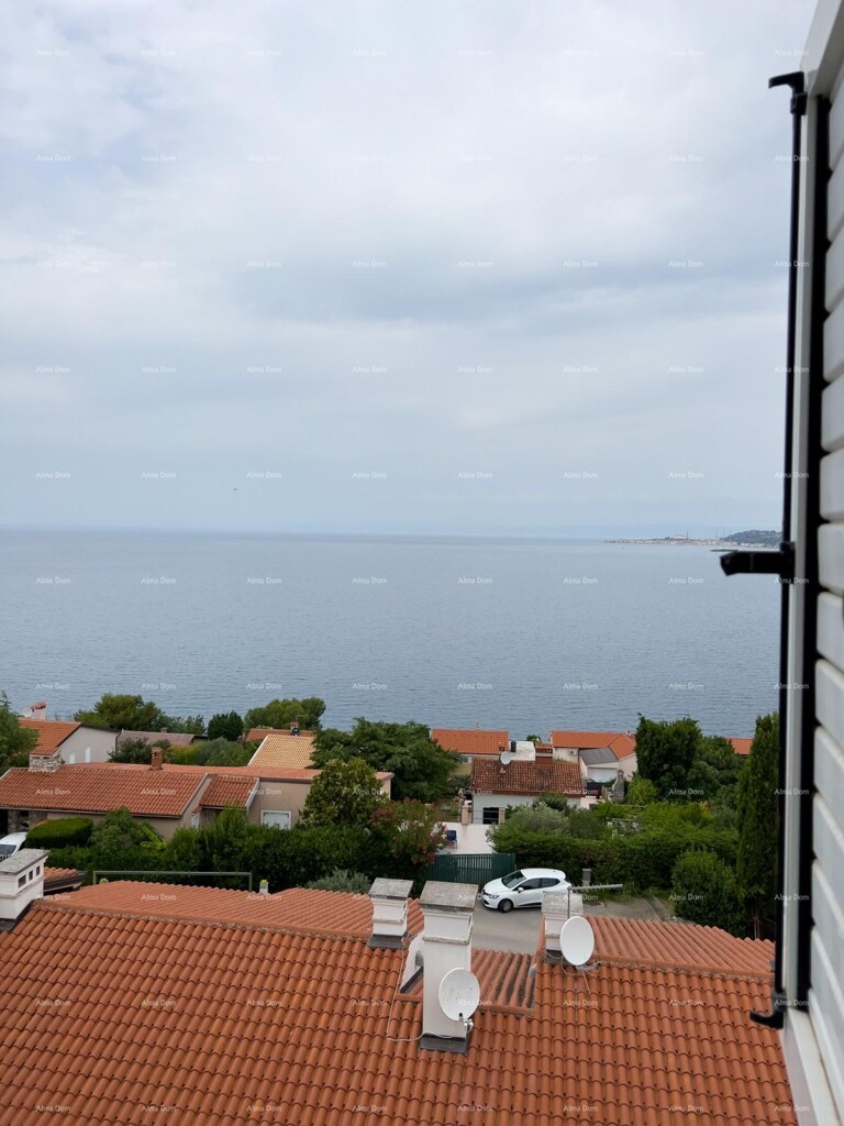 Image 6355890 - 9
