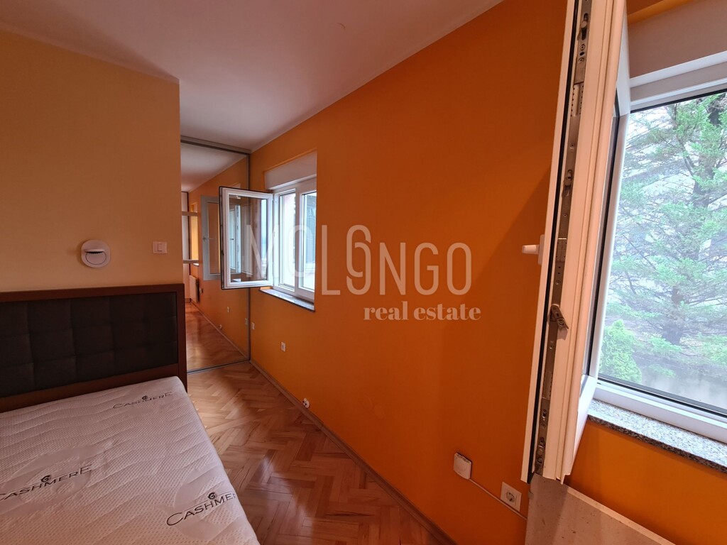 Image 6355900 - 8