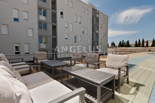 Thumbnail 6355910 - 7