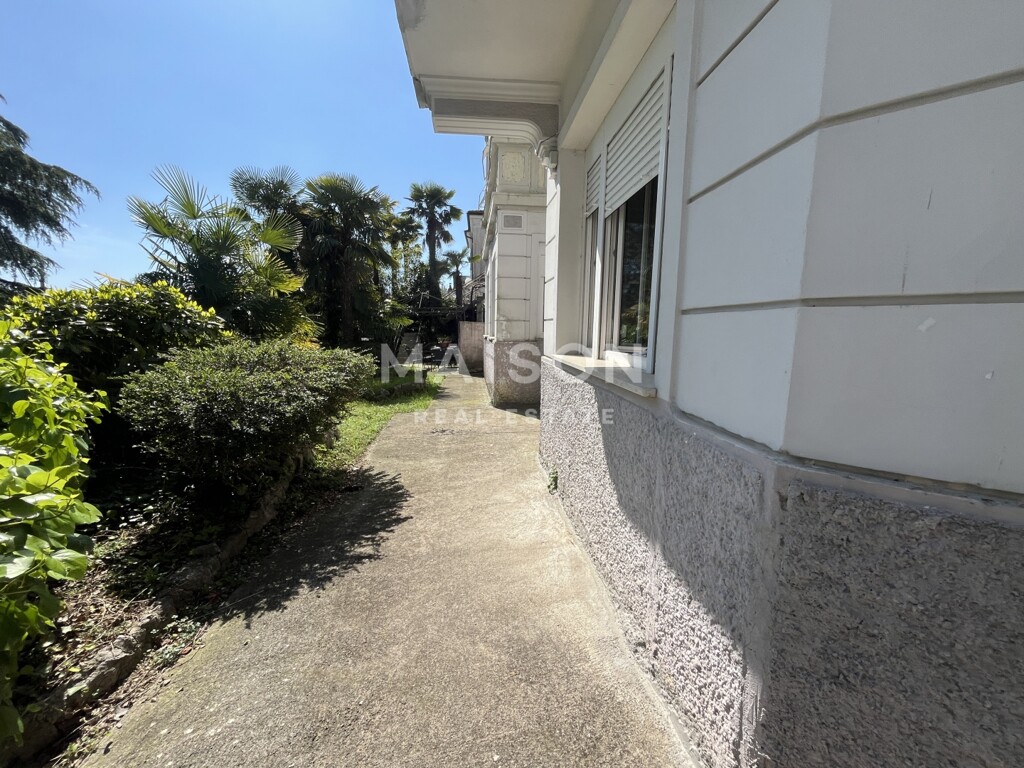 Image 6355921 - 19