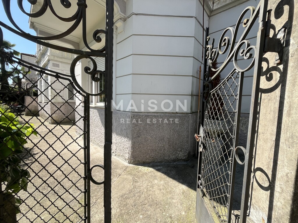 Image 6355921 - 1
