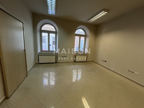 Centar, Rijeka - Poslovni prostor 25 m2