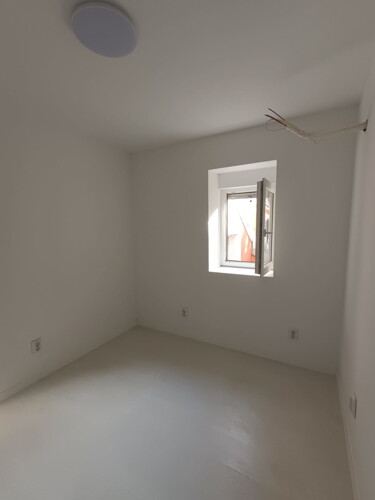 Thumbnail 6355930 - 14