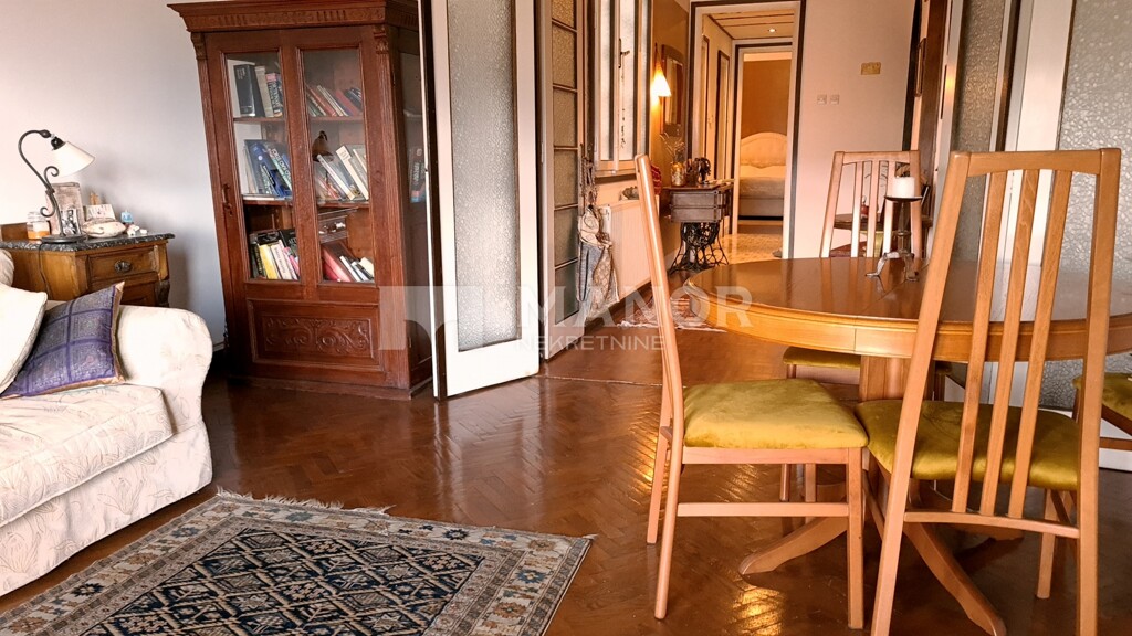 Image 6355950 - 6