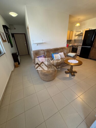 Thumbnail 6356171 - 3