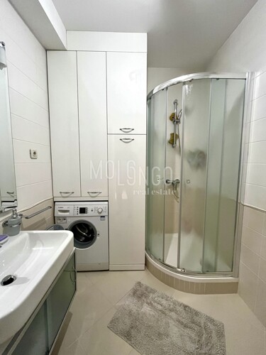 Thumbnail 6356278 - 9