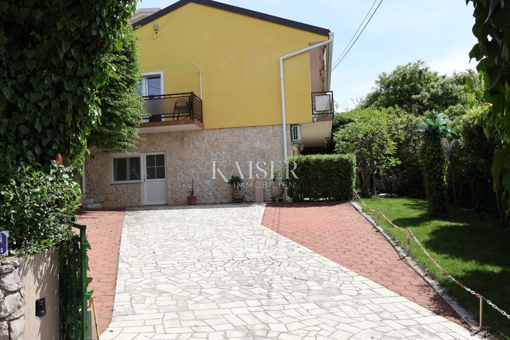 Image 6356289 - 6
