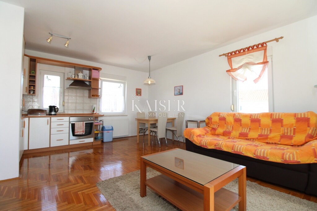 Image 6356290 - 1