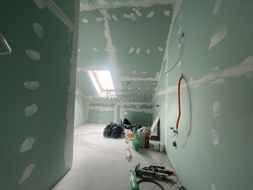 Thumbnail 6356327 - 9