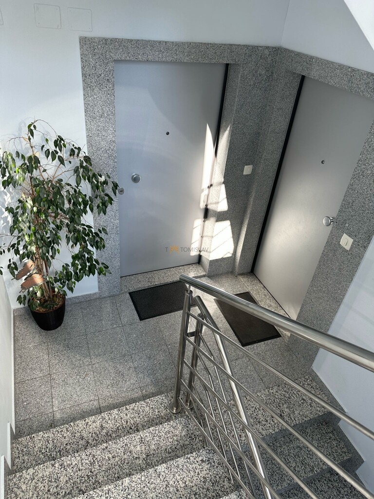 Image 6356556 - 13