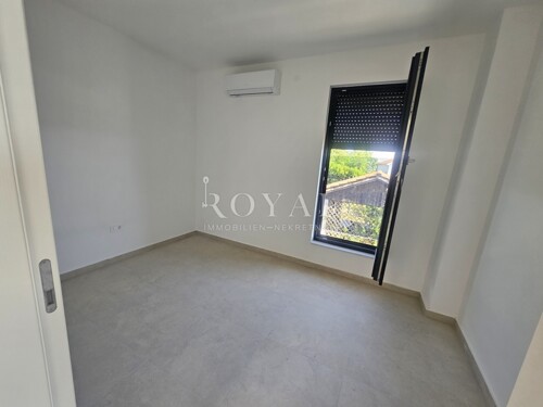 Thumbnail 6356812 - 20