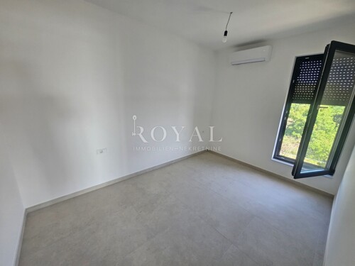 Thumbnail 6356812 - 15