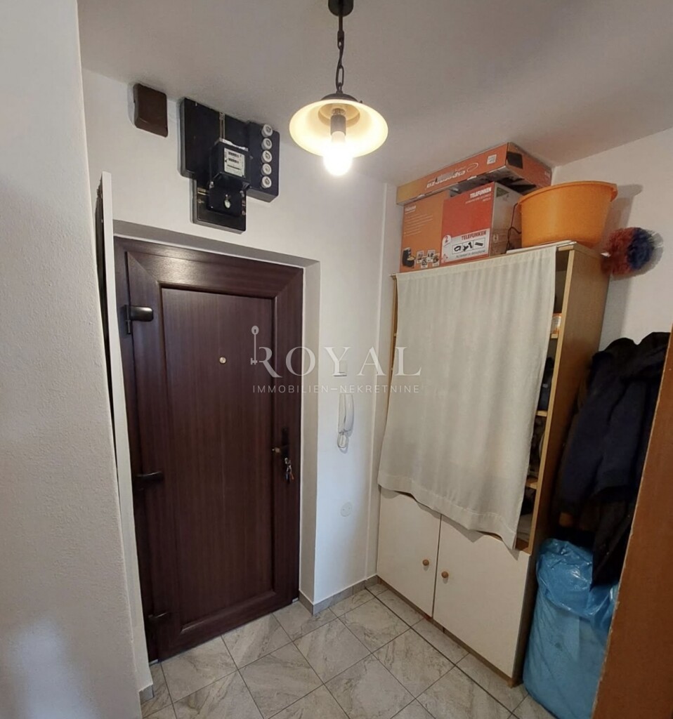 Image 6356815 - 9