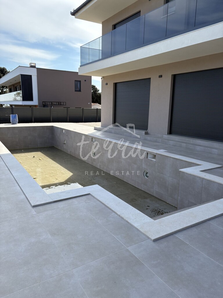 Image 6356840 - 4