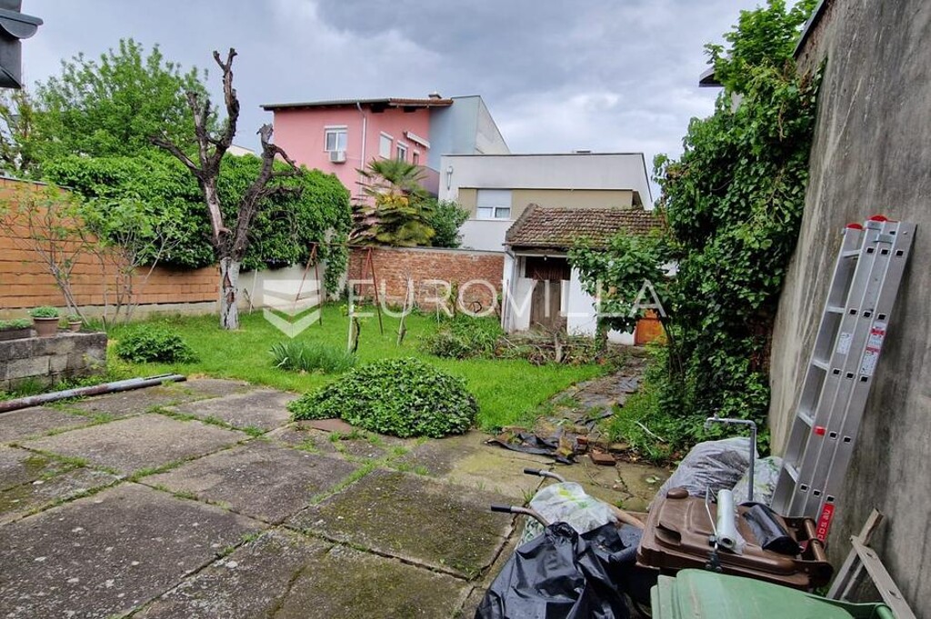Image 6356918 - 6