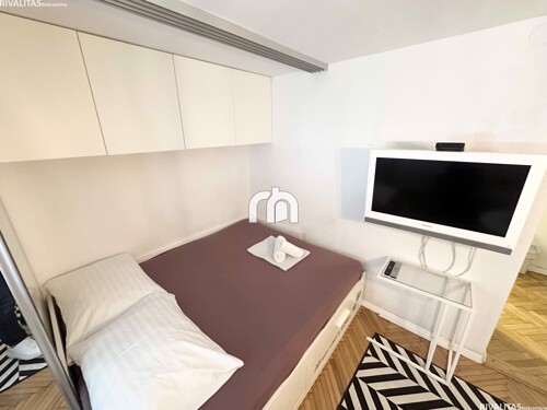 Thumbnail 6356954 - 3