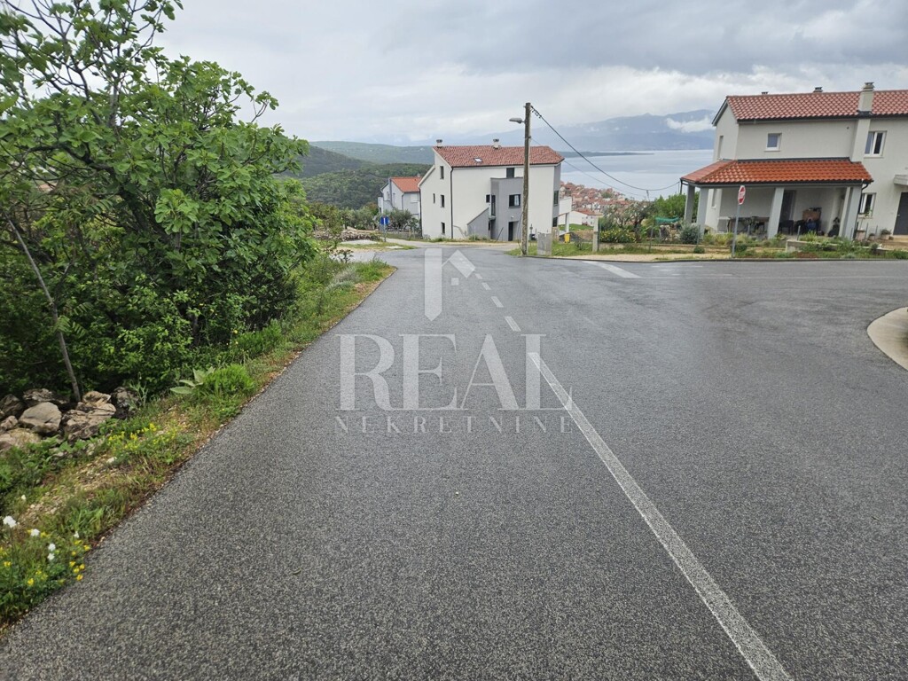 Image 6356987 - 7