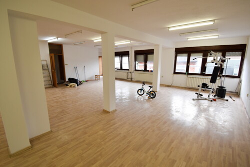 Poslovni prostor, Najam