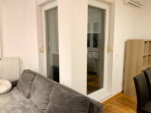 Thumbnail 6357050 - 6