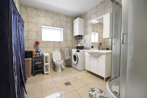 Thumbnail 6357051 - 12