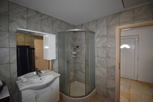 Thumbnail 6357051 - 13