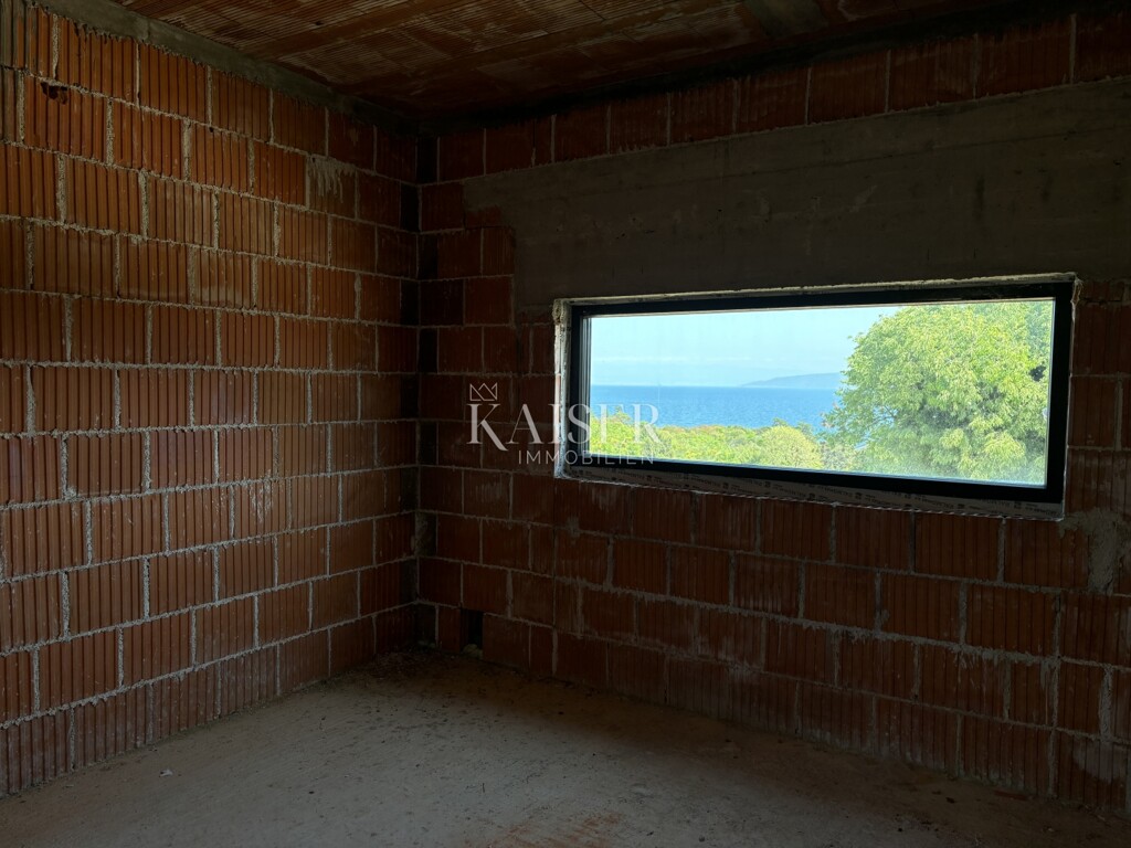 Image 6357056 - 11