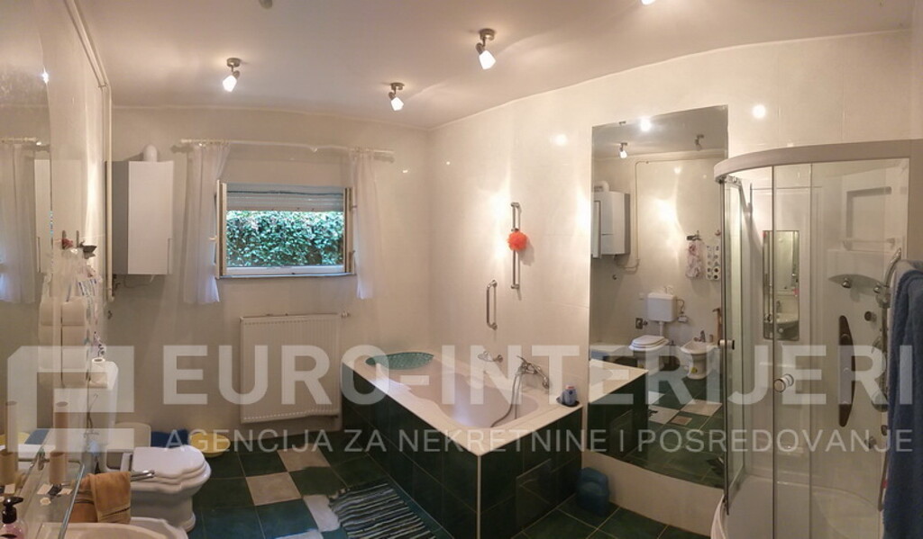Image 6357217 - 7