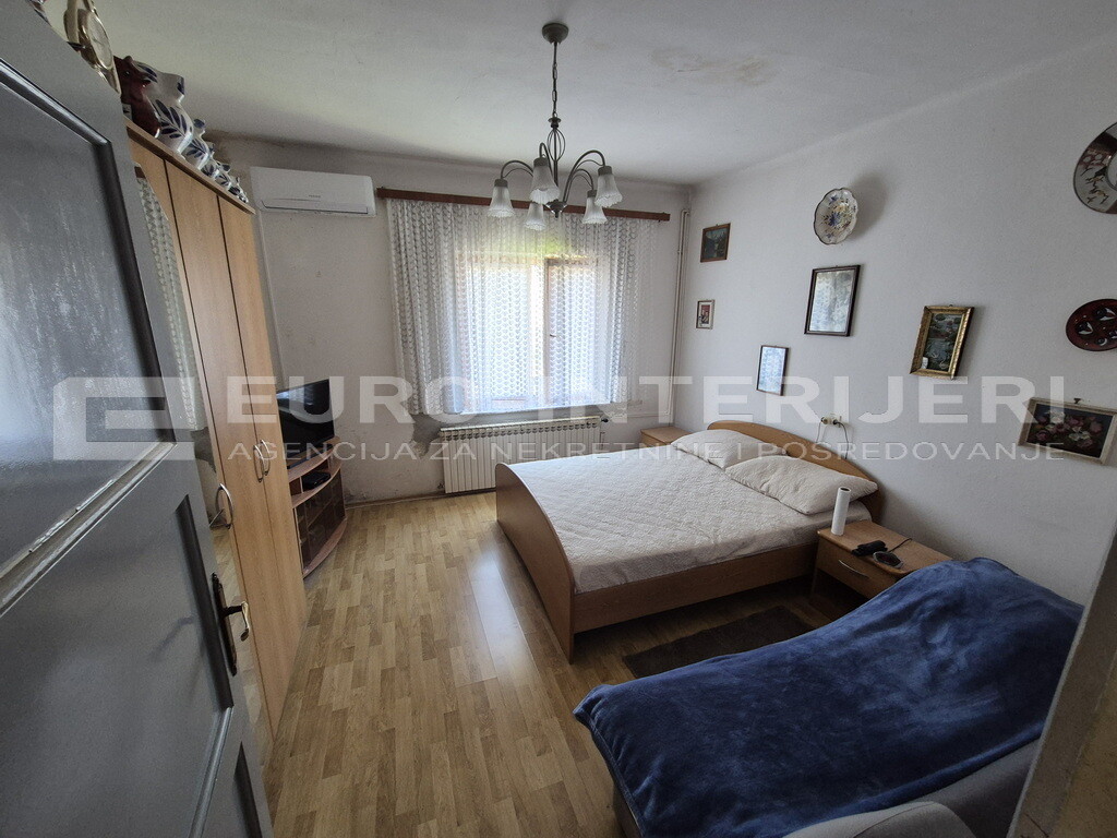 Image 6357247 - 7