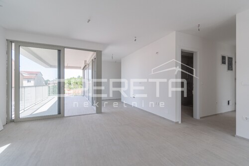 Thumbnail 6357374 - 6